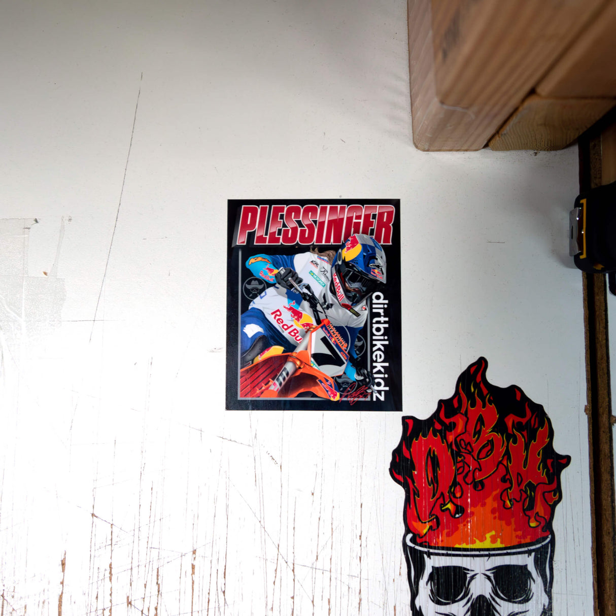 Sticker pack: rider square sticker and red flame-faced character sticker