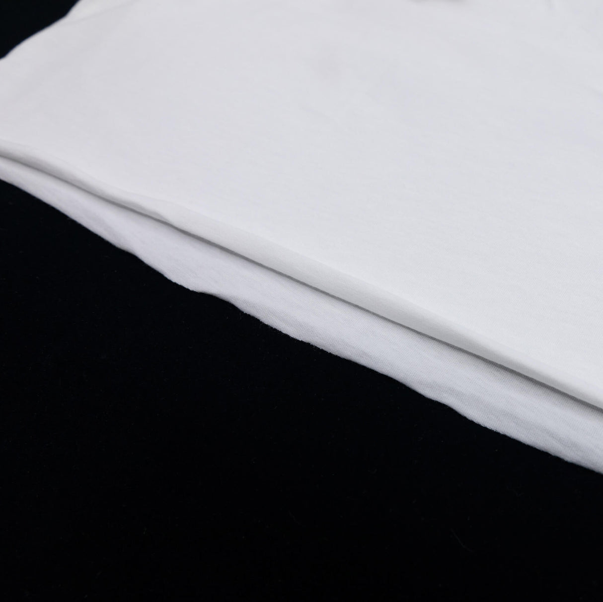 Youth girls tee, white crewneck knit with short sleeves