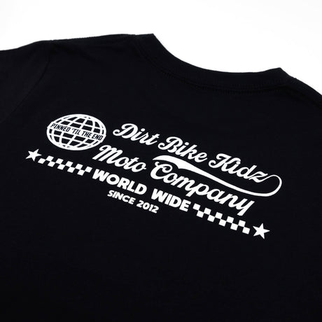 Youth premium T-shirt black with back checkered "World Wide" banner and logo print.