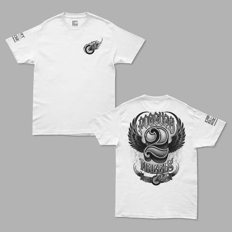 Two Wheels T-Shirt, weißer Rundhalsausschnitt mit kleinem Flügel-Emblem vorne